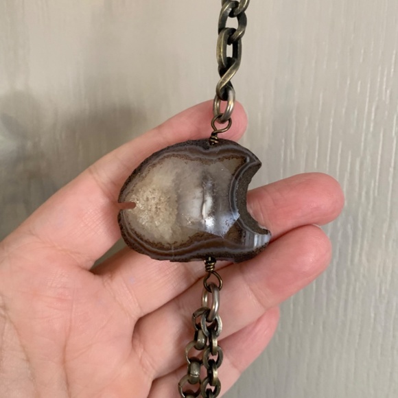 Unique Statement necklace w/ semi precious stones - Picture 5 of 9